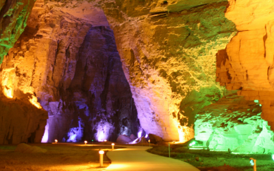 Teng Long Cave in China